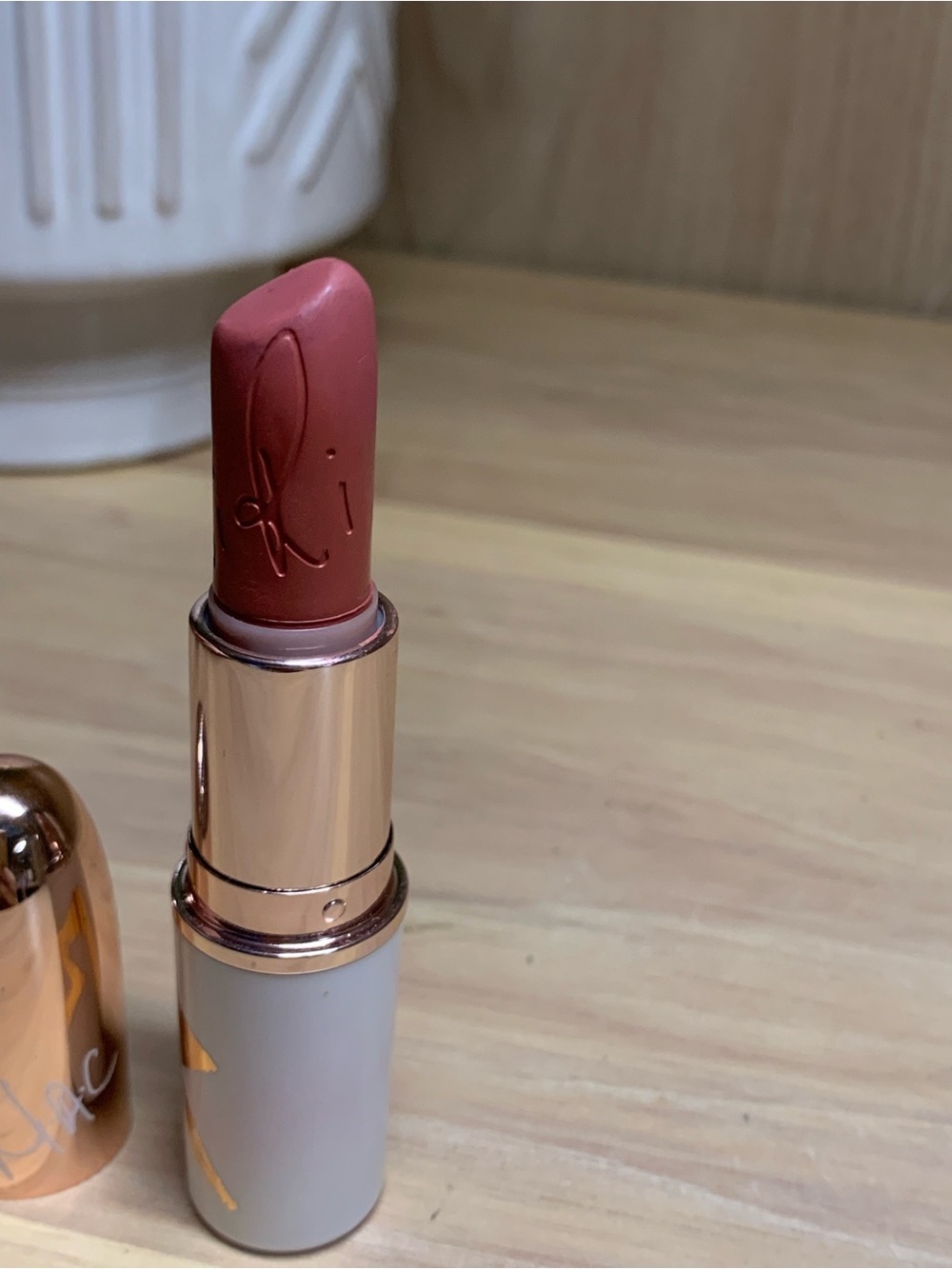 MAC Cosmetics BAD GIRL RIRI Lipstick